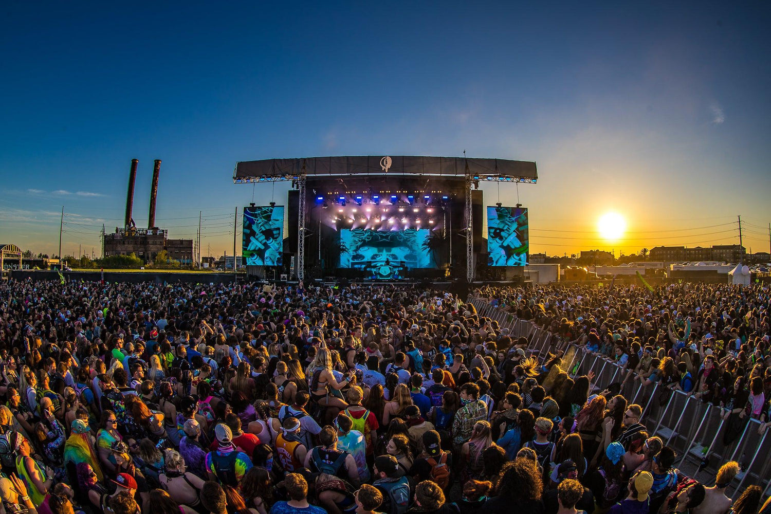 BUKU 2022 Ticket Giveaway - Electric Family