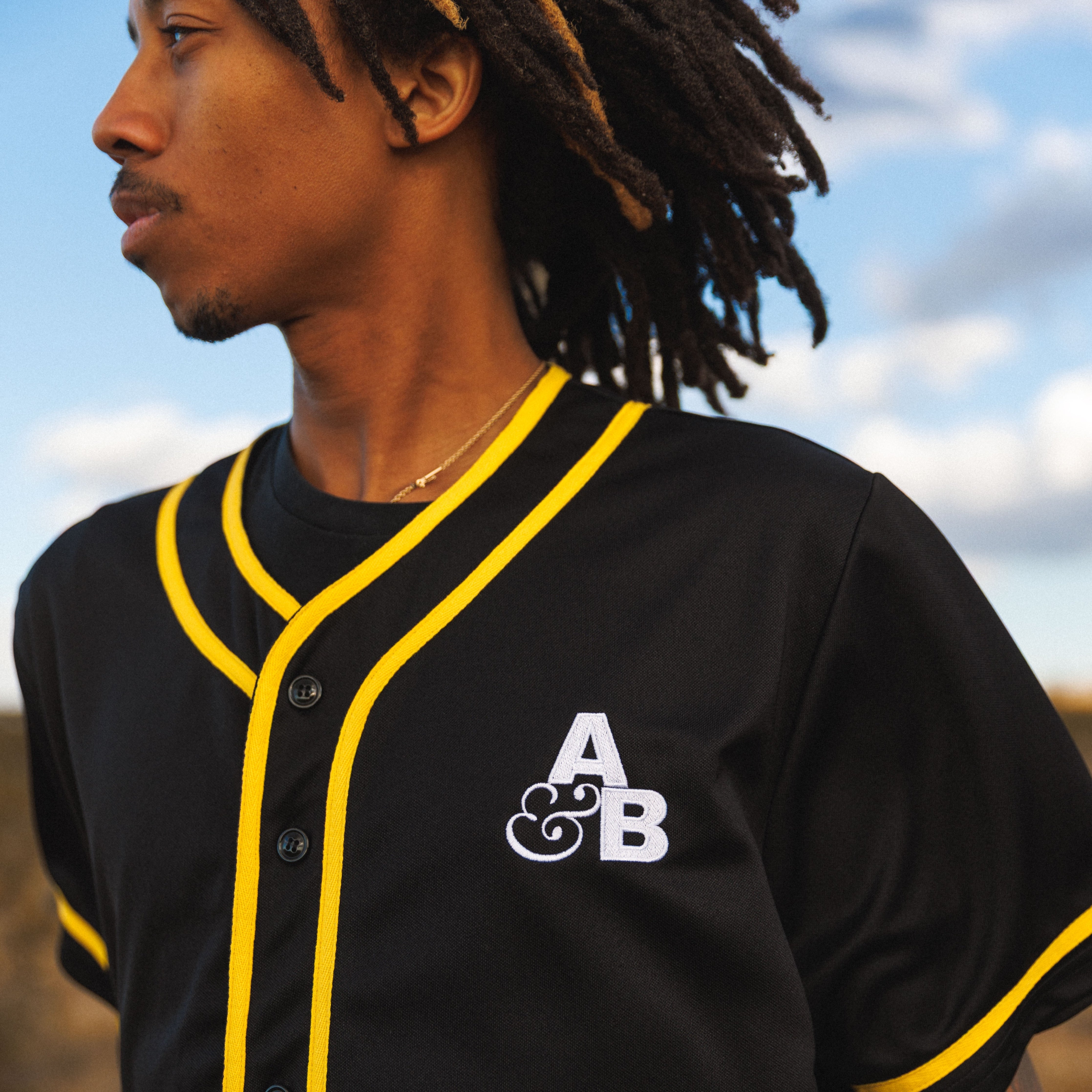 Above & Beyond 'Bigger Than All Of Us' Baseball Jersey Baseball Jersey 'Bigger Than All Of Us' Baseball Jersey - S