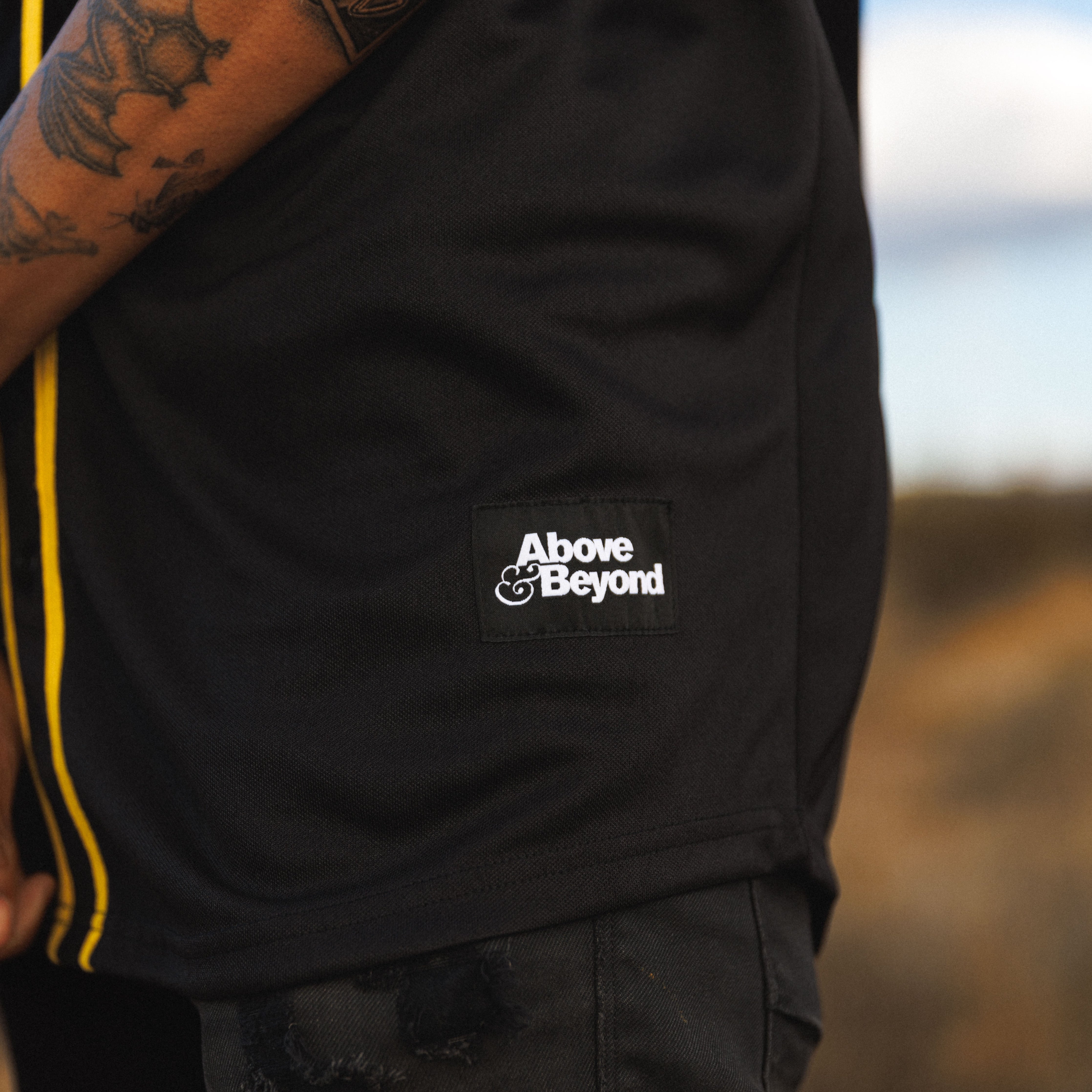 Above & Beyond 'Bigger Than All Of Us' Baseball Jersey Baseball Jersey 'Bigger Than All Of Us' Baseball Jersey - S