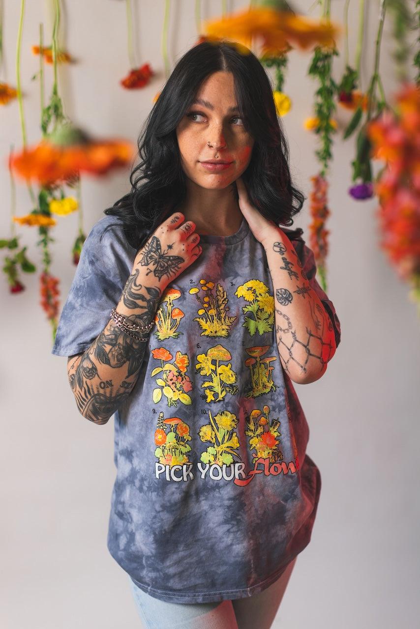 Electric Family Electric Family "Pick Your Flowers" Tee - Tee Electric Family "Pick Your Flowers" Tee - S