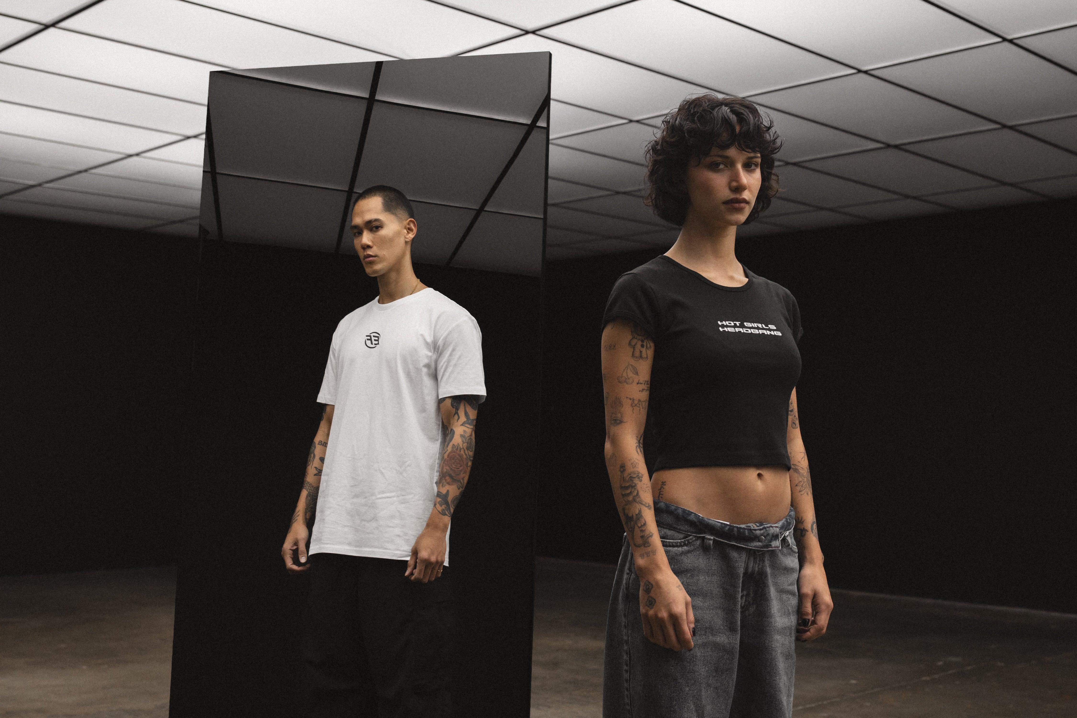 Electric Family Core Tee - Tee Core Tee - S