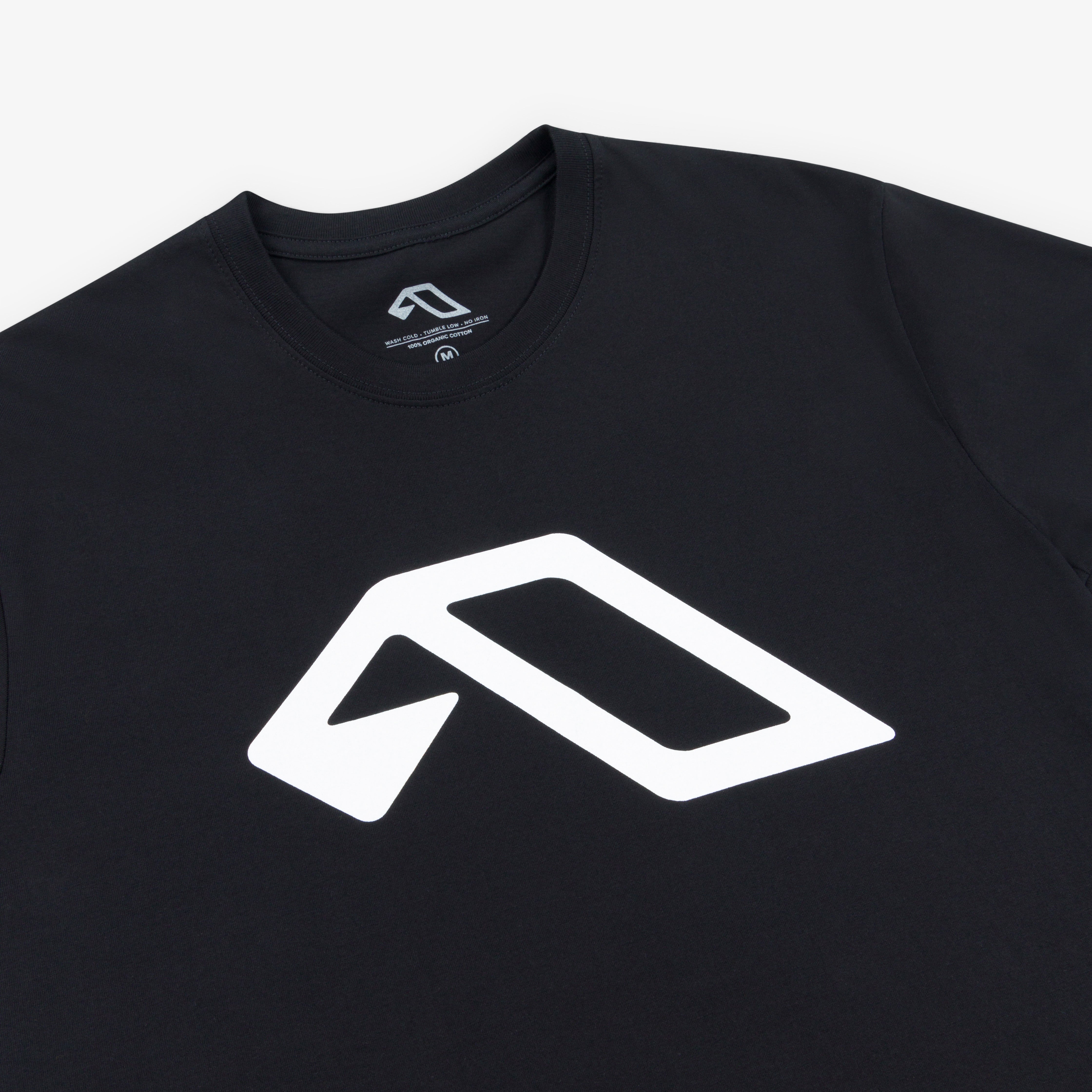 Anjuna Anjuna Classic Tee / Black (Relaxed Fit) Tee Anjuna Classic Tee / Black (Relaxed Fit) - S