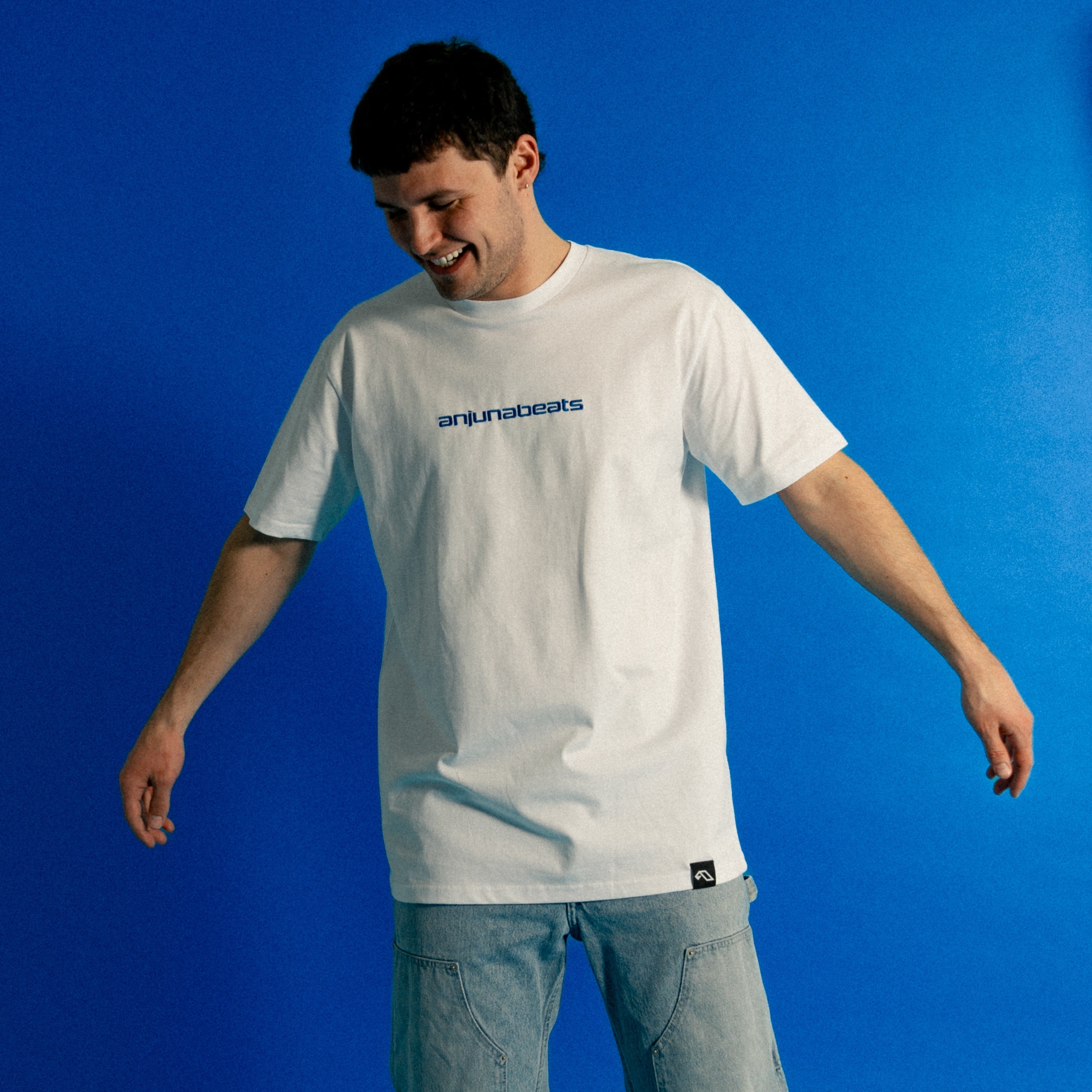 Anjunabeats Anjunabeats Heritage Tee / White Tee Anjunabeats Heritage Tee / White - S