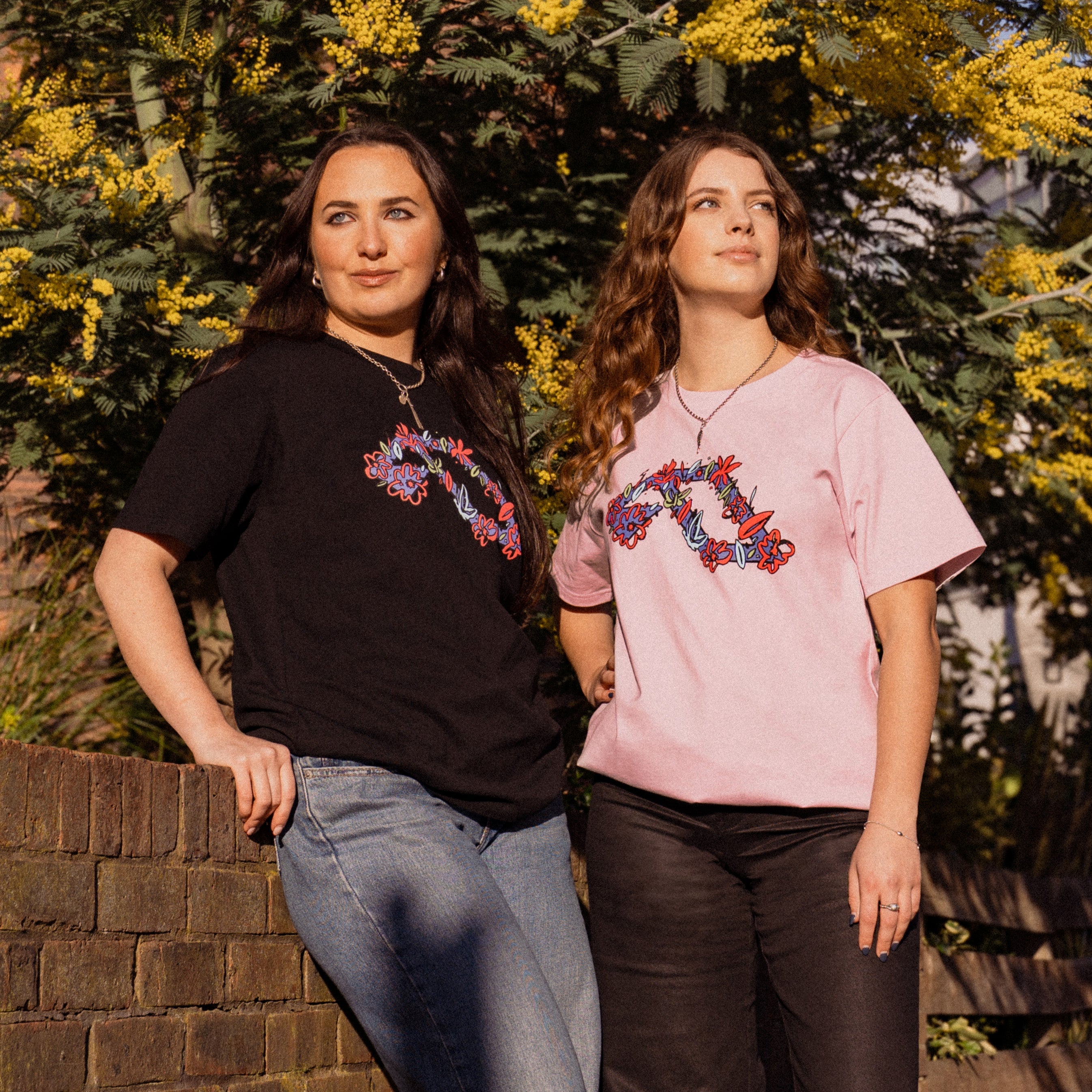 Anjuna Women of Anjuna 2025 Tee / Black Tee Women of Anjuna 2025 Tee / Black - S