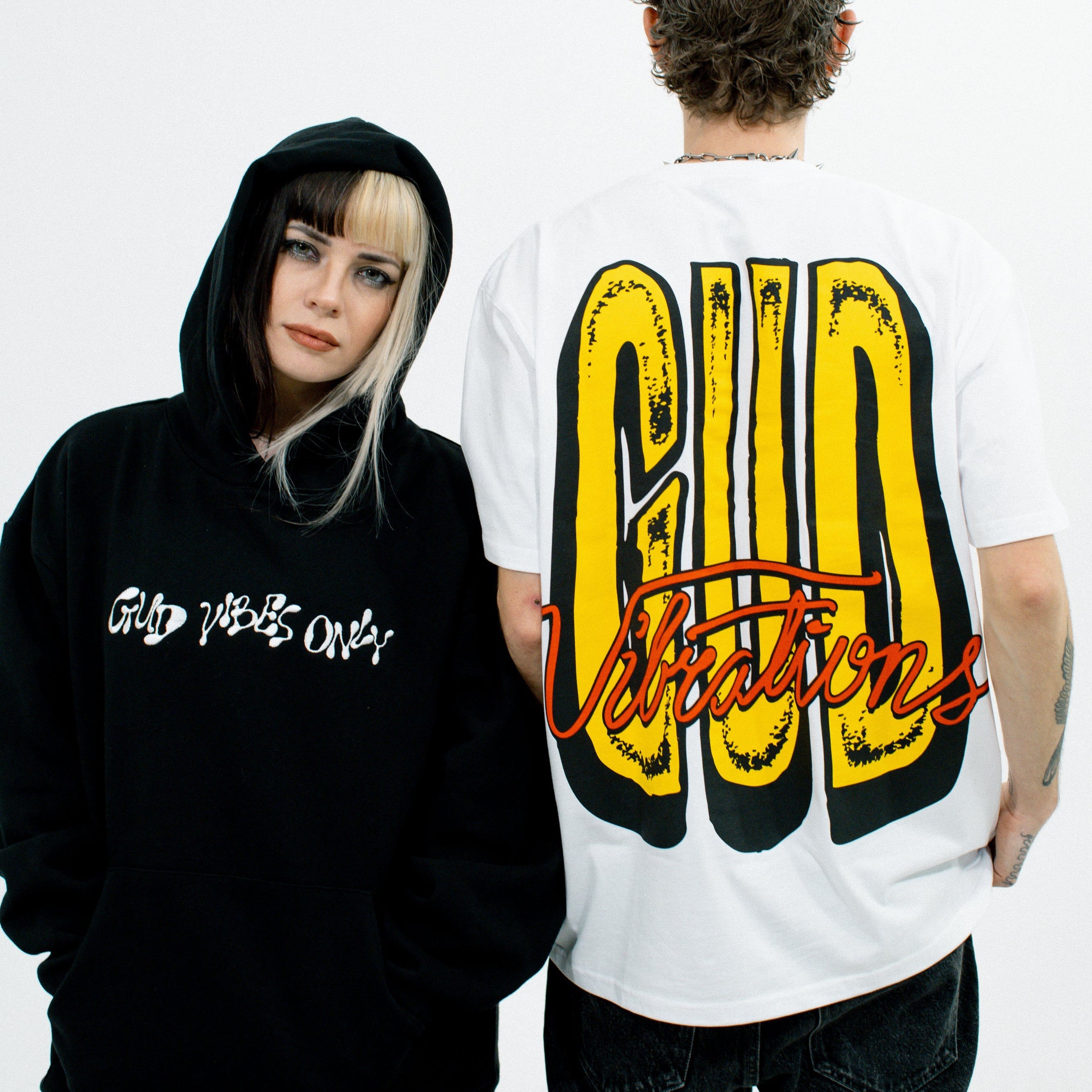 GUD VIBRATIONS GRAFFITI TEE - WHITE - Slander Merchandise