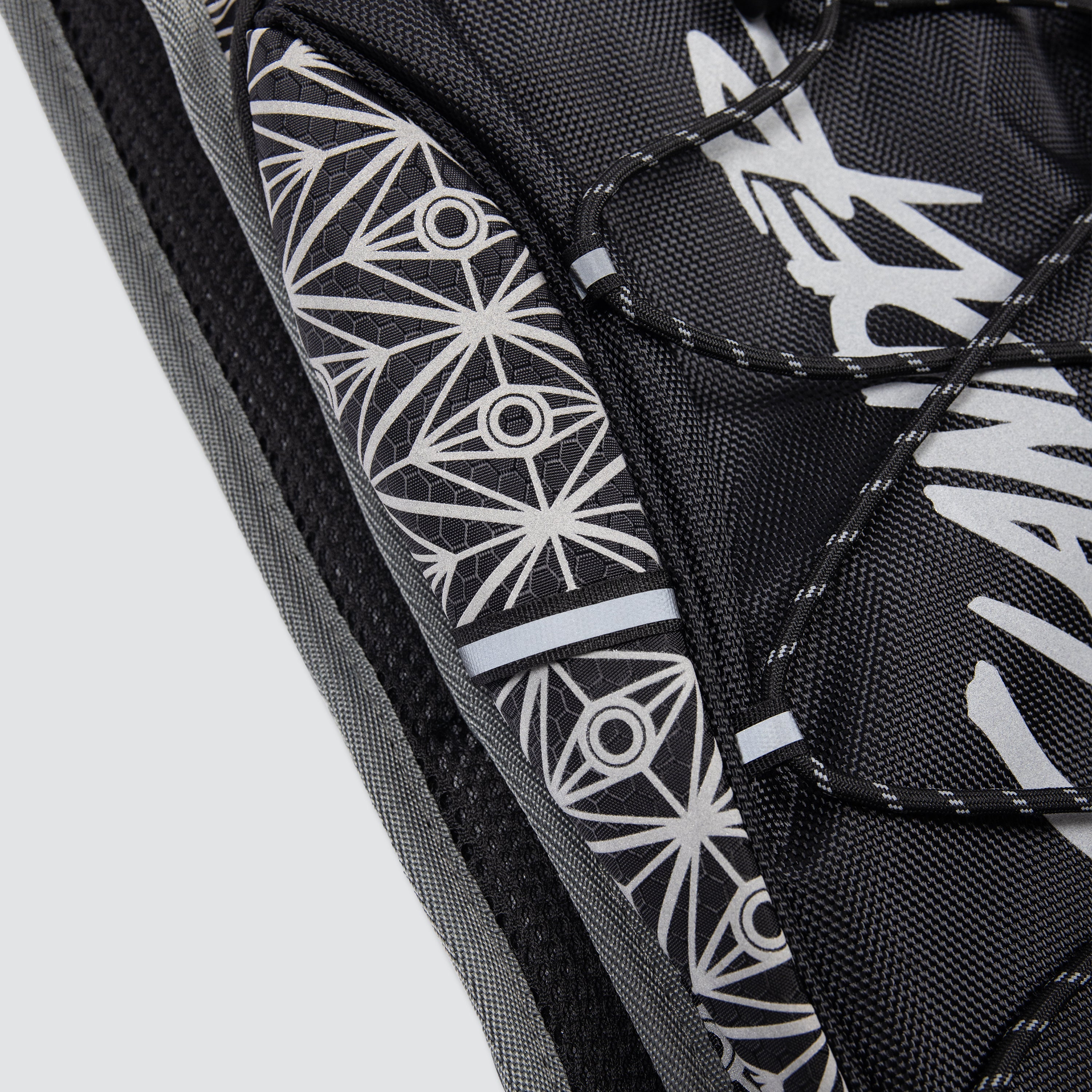 REFLECTIVE HYDROPACK - Slander Merchandise