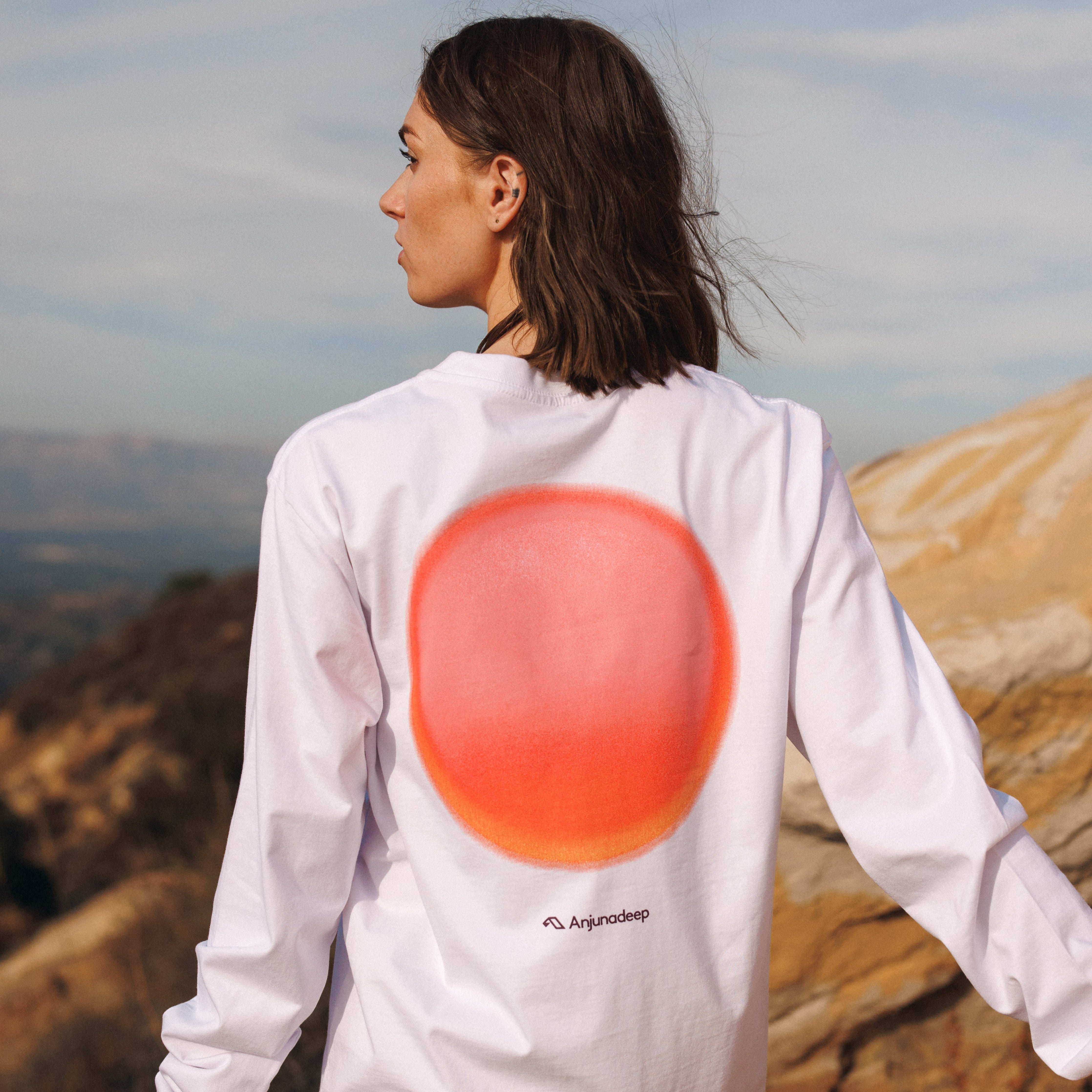 Anjunadeep Anjunadeep Open Air Long Sleeve Tee / White Long Sleeve Anjunadeep Open Air Long Sleeve Tee / White - S
