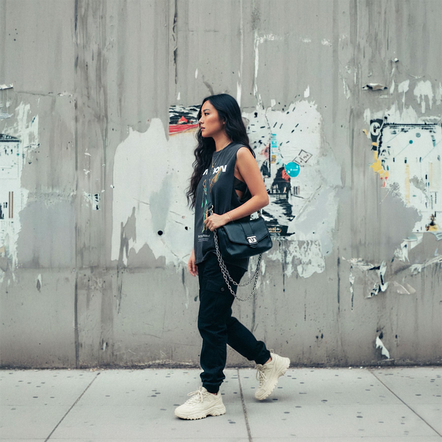 Fragmented Statue [Vision] Sleeveless Tee / Vintage Black