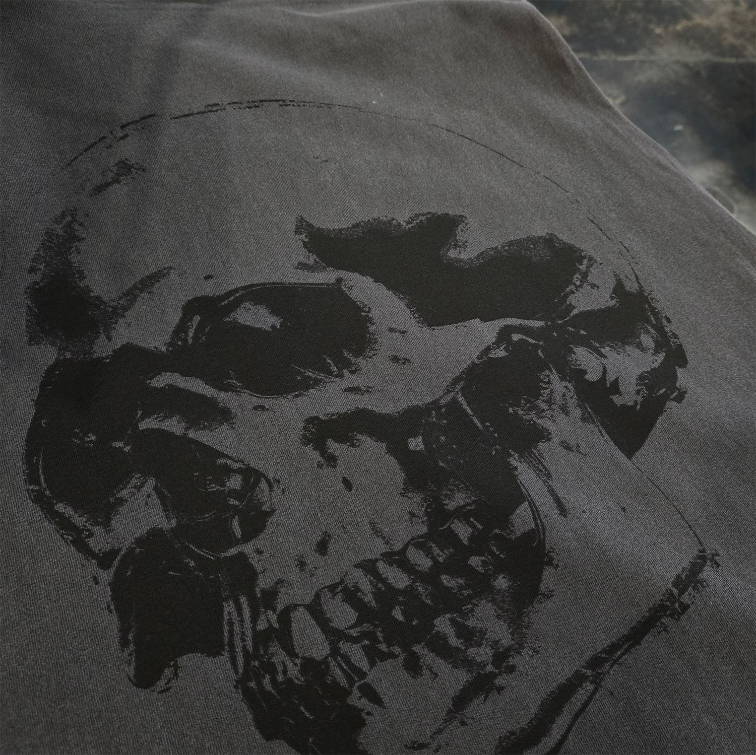 ILLUSIONS [Vision] Sleeveless Tee / Vintage Black